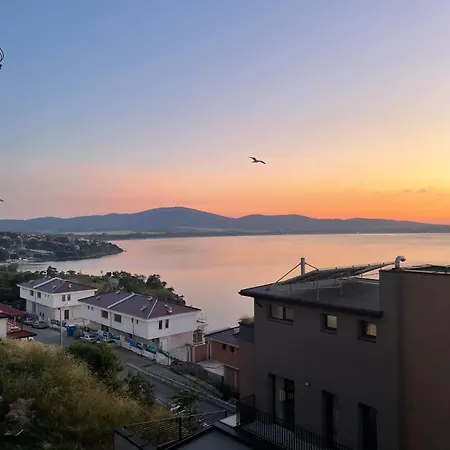 Sea View Apartamento