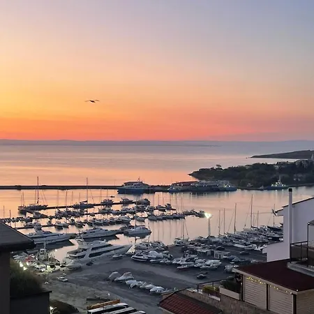 Sea View Apartamento *